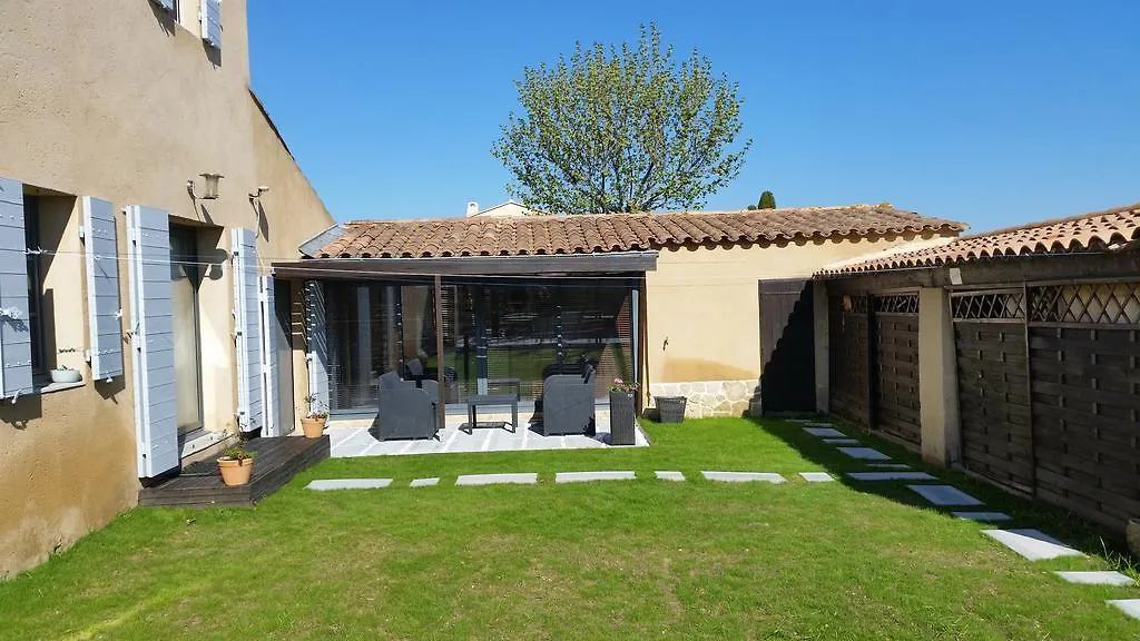 Le Jardin D'Ivana Chambres D'Hotes B&B Avec Piscine Chauffee Oppède 0*,