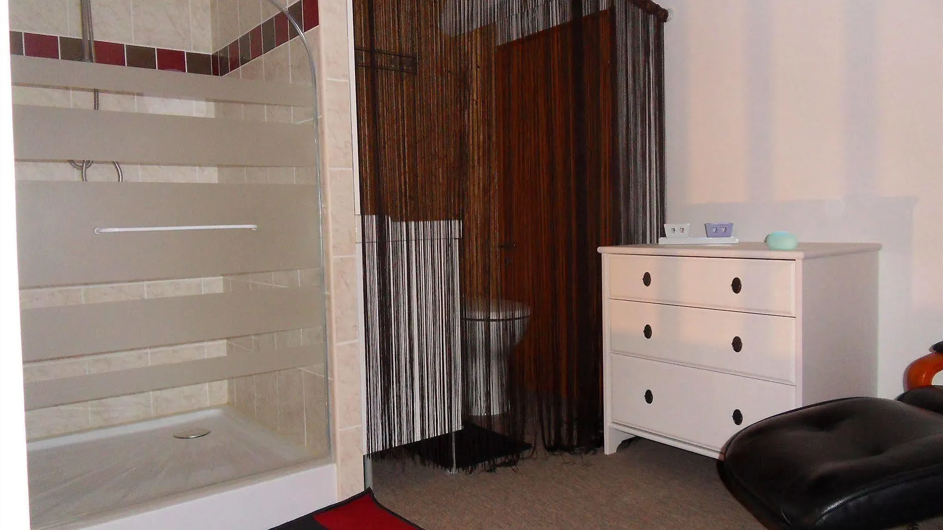 Bed and Breakfast Le Jardin D'Ivana Chambres D'Hotes B&B Avec Piscine Chauffee Oppède